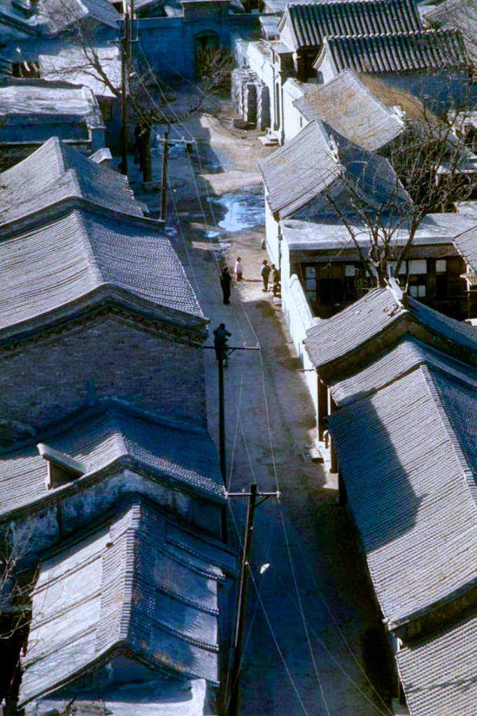 老照片 | 北京旧影,1972年2月.约翰·多米尼斯