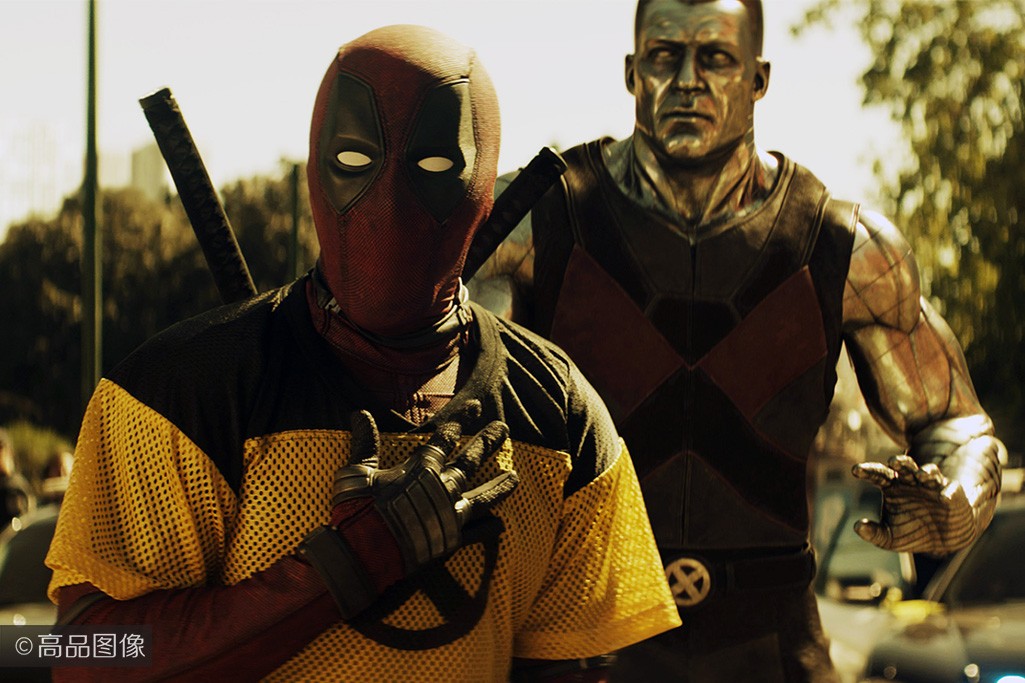 死侍2剧照抢先看又萌又贱又污的话痨英雄回来了