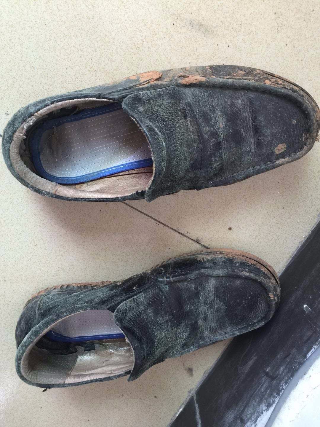 谭高飞精准扶贫之七一年最少穿坏三双鞋