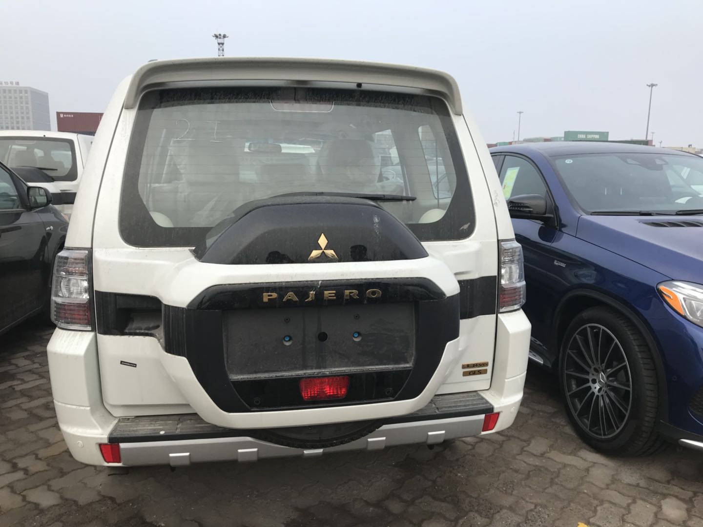 3菱帕杰罗v97的越野性能超强性价比高