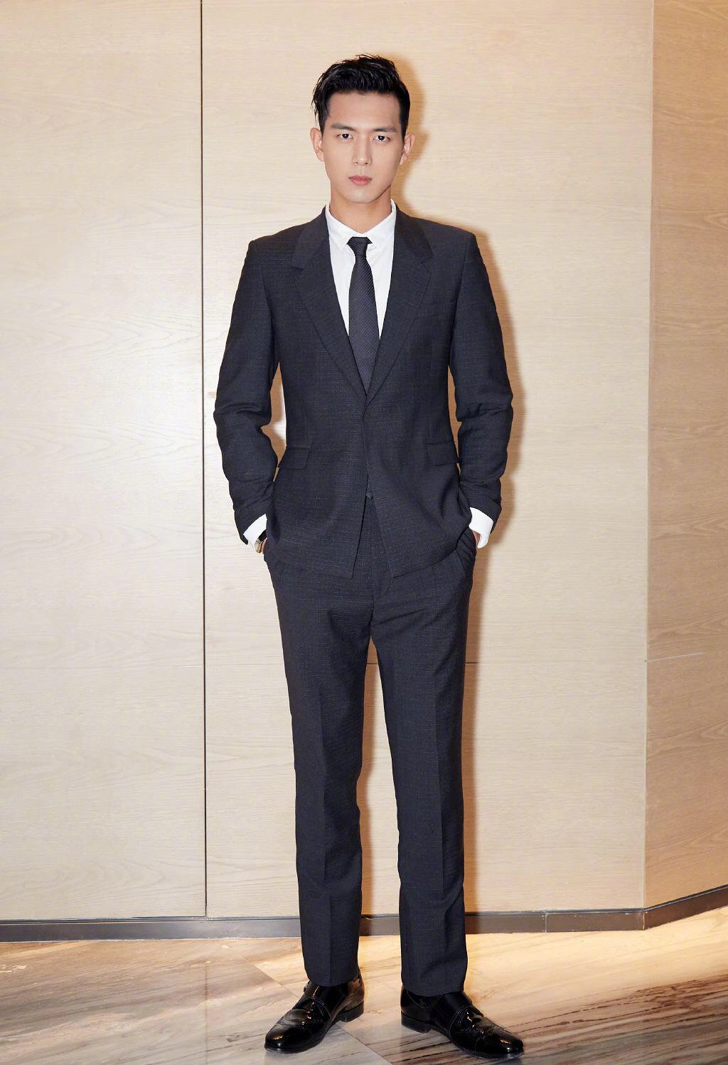 河神2更换男主?网爆《河神2》或许由金世佳代替李现出演