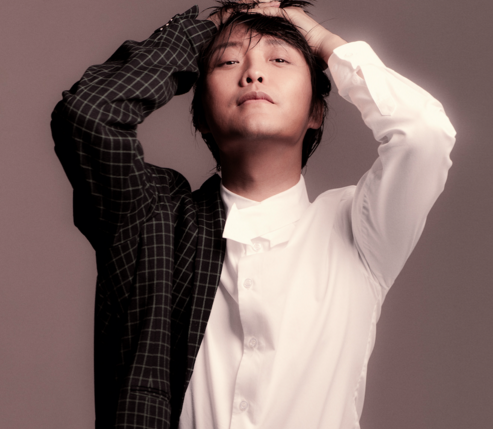 后一举成名成国家一级演员,如今的火的|李玉刚|星光大道|乞丐_新浪网