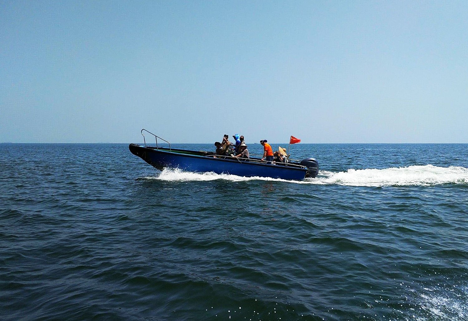 上岛需要乘坐"大飞"一种