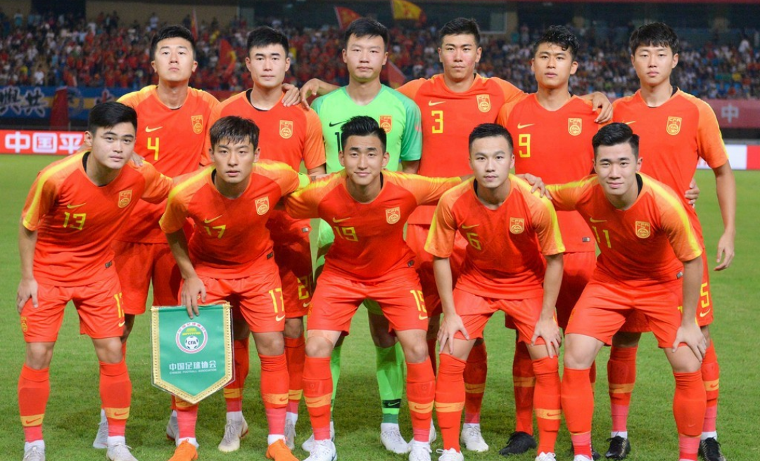 中国男足公布20人大名单!张玉宁韦世豪领衔,或遇孙兴慜的韩国队