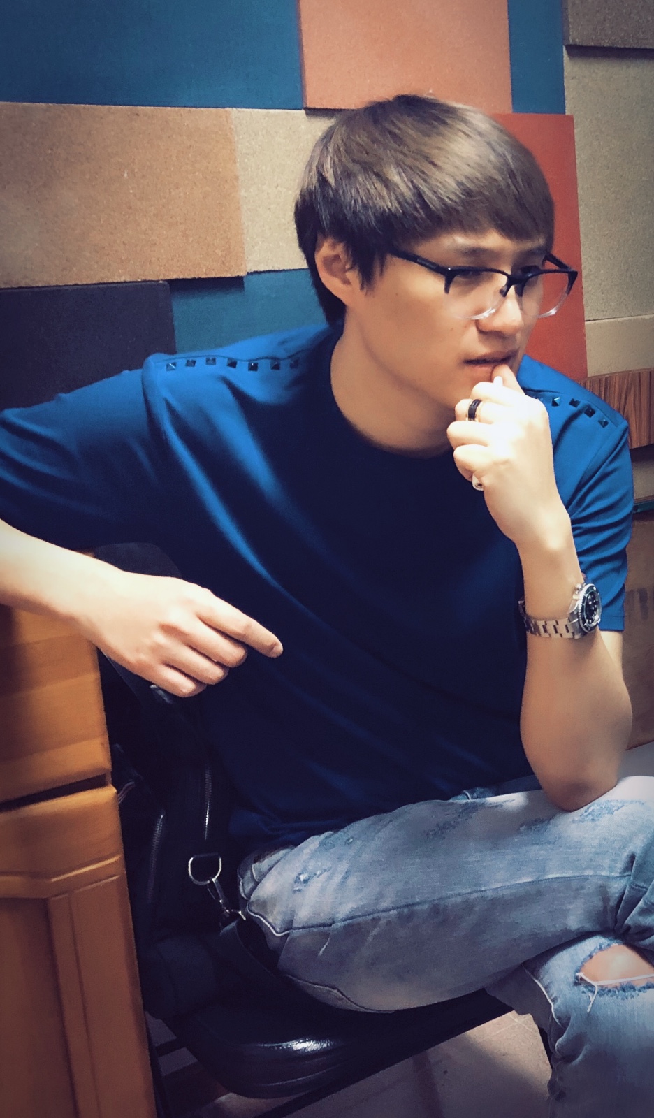 tt母亲节发布首支个人单曲《人间四月天》——倾情歌唱母子情深