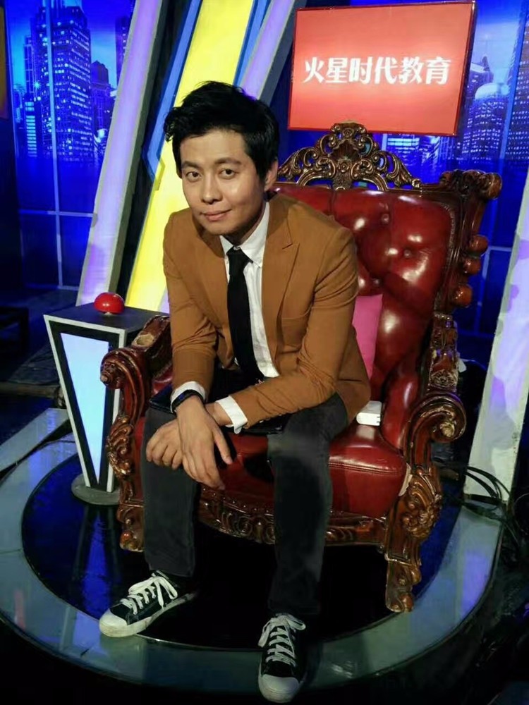 张宇东加盟《非你莫属》 全力以赴重燃中国传统武术