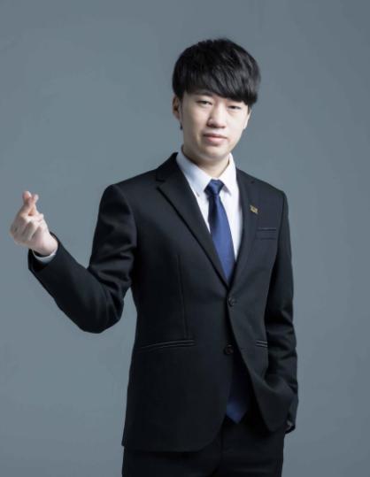 rng的小虎穿上西装帅炸了omg冷少关注整容