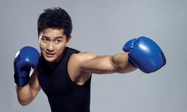 李晨也曾是个小鲜肉健身真的可以改变一个人的气质吗