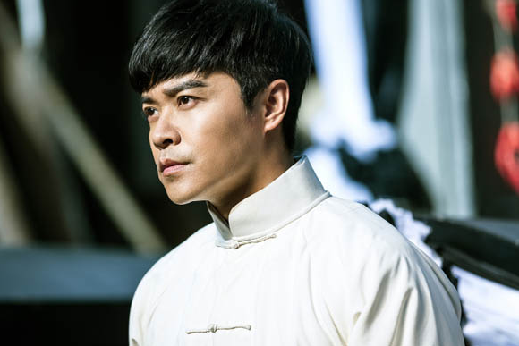 但最后,梁兴义还是被送出了上海,只不过,牺牲了许多人,洪三也被抓了