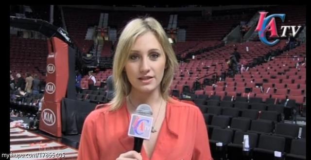 NBA赛场边靓丽的风景线,迷人的跟队女记者|湖人队|史密斯|女记者_新浪新闻