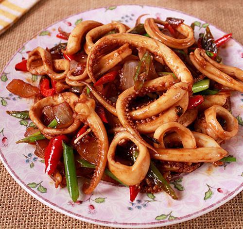 辣炒鱿鱼