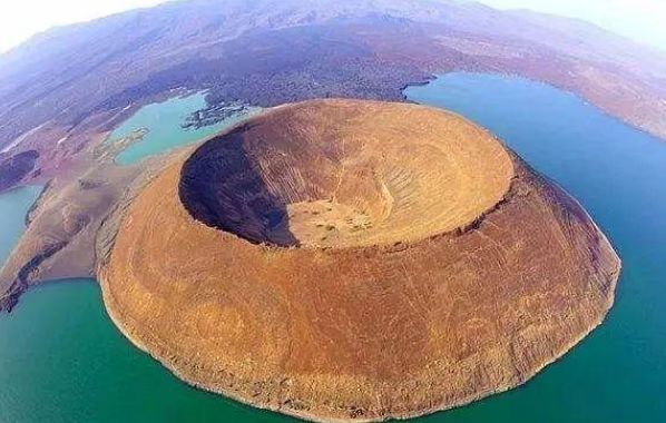 2018世界最震撼的十大奇观，有一个在中国!