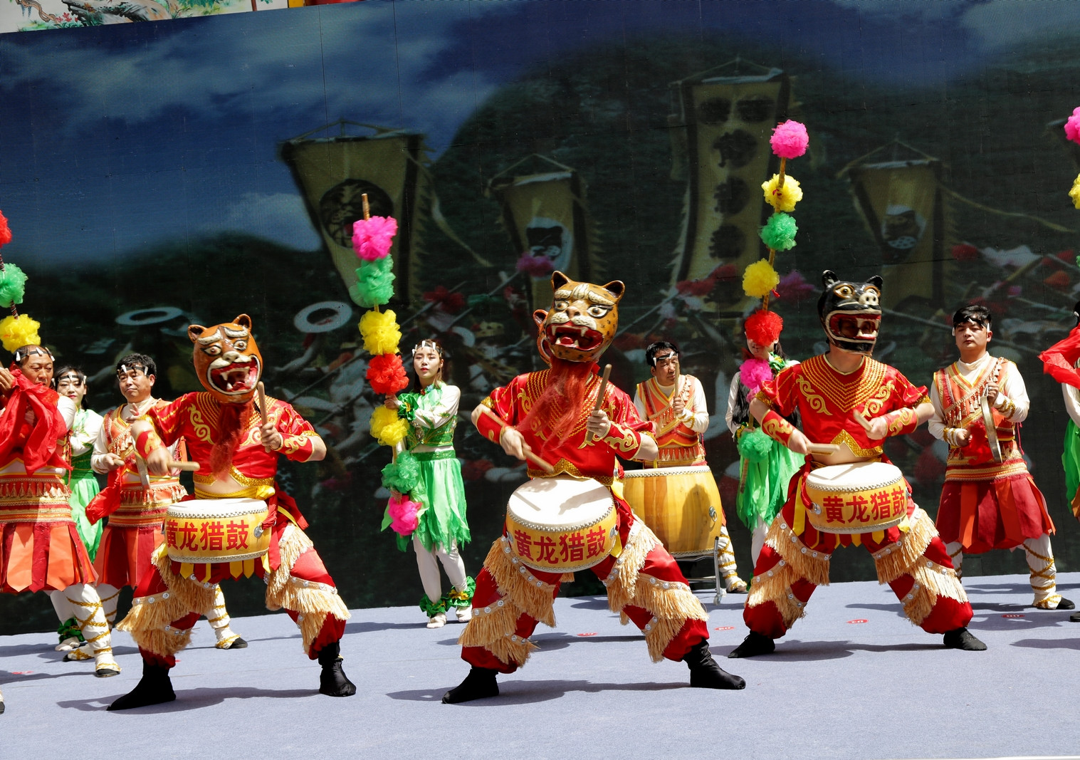 延安非遗表演:黄龙猎鼓