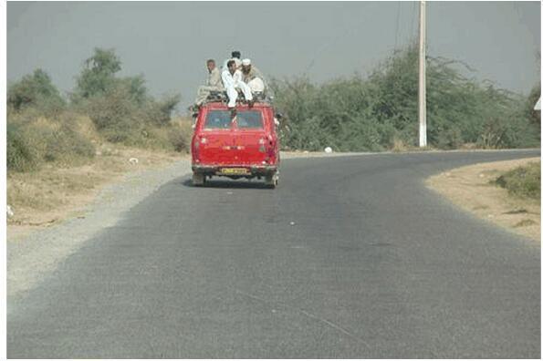巴基斯坦旅游,看到当地人民真实生活现状,很真