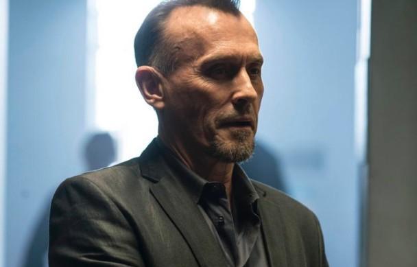 丑闻风波越闹越大《越狱》茶包哥中枪