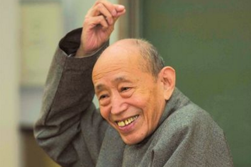 老戏骨朱旭病逝!娶年长两岁妻子爱足58年,两个儿子患先天性耳聋|朱旭|儿子|话剧_新浪新闻