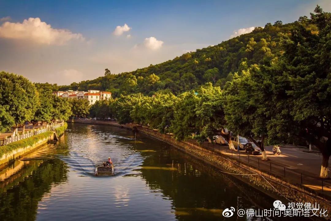 空中俯瞰,佛山河涌原来这么美
