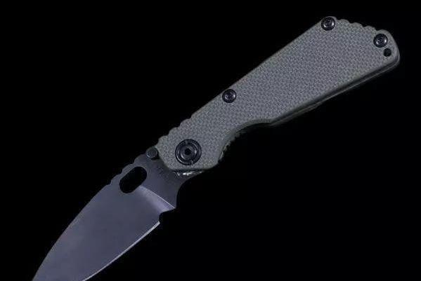 世界四大军用匕首:猛虎,疯狗,挺进者,谁更厉害?