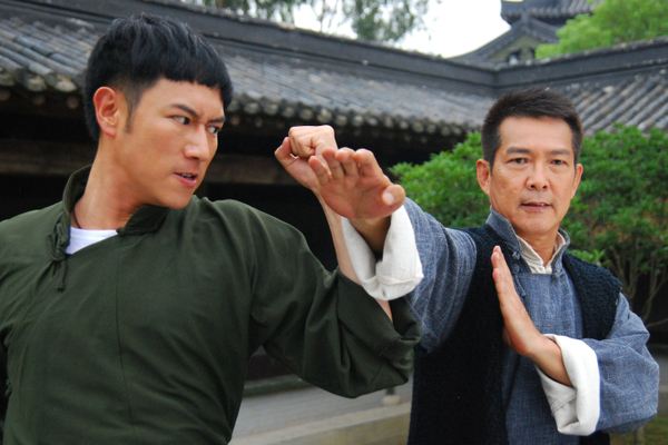 七小福现状:成龙健康堪忧,洪金宝坐轮椅,元彪最幸福,他最惨!