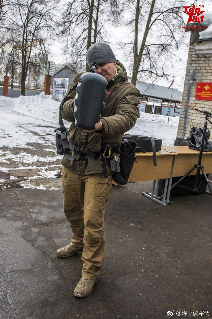 外形科幻的俄罗斯量产型stupor电磁干扰枪专打无人机
