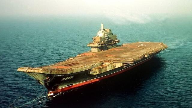 中国第一艘航母背后的辛酸史!
