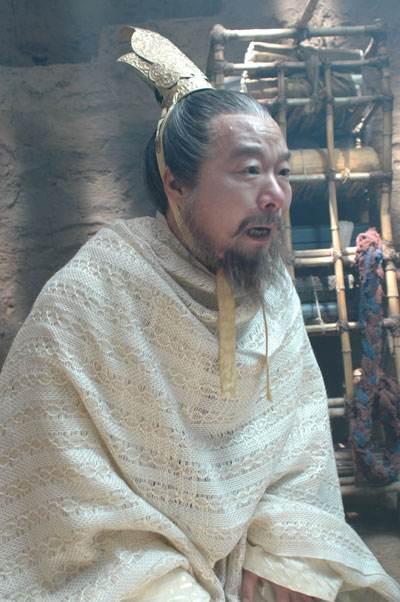 高昌国名将张雄的陵墓被发掘出来,专家说:他是因这个小毛病死的