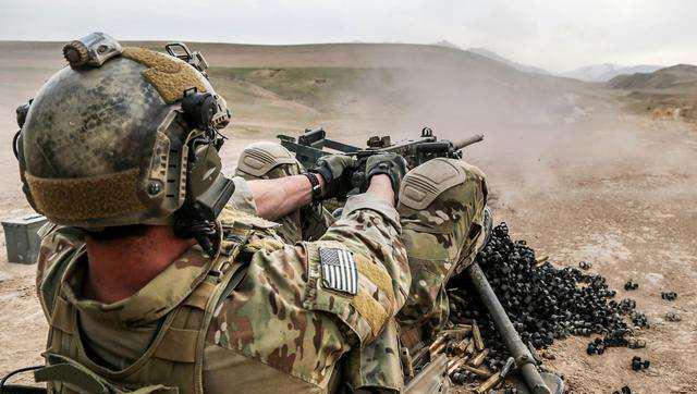 战场上每打死一名士兵,真的要花2万发子弹吗?专家:比这还多