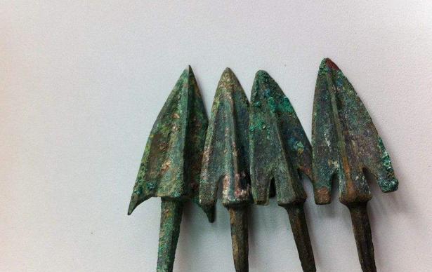 秦军战斗力到底多强悍看看秦军兵器就知道了