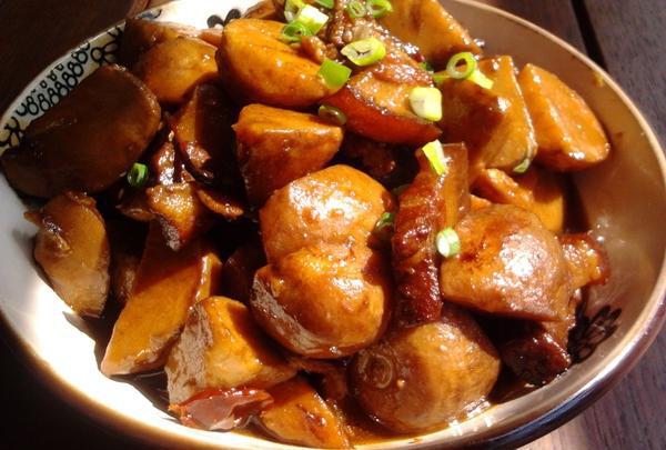芋头烧肉