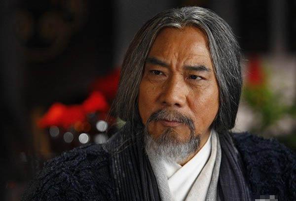 曾与周润发齐名,徐少强如今过气没戏拍