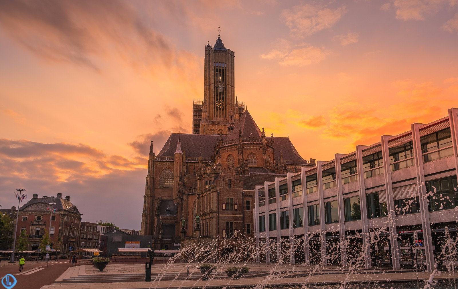 美醉了荷兰阿纳姆的晚霞