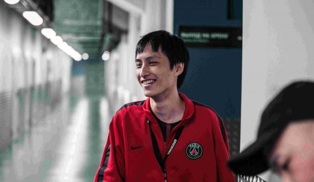 专访lgd: maybe表示泰迪野人随便叫 大家开心就好