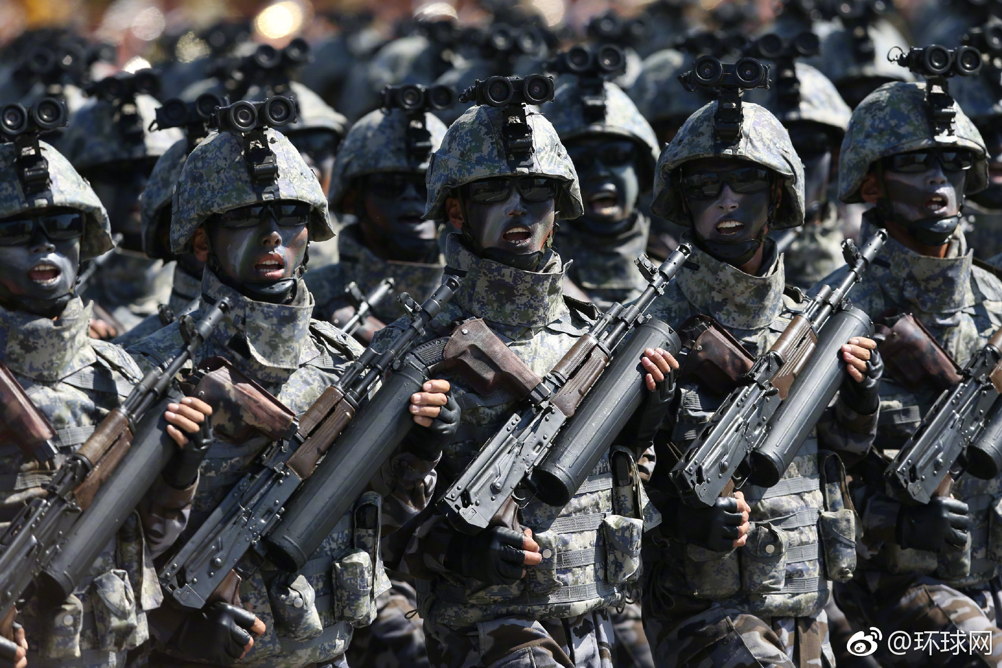 朝鲜今日举行国庆70周年阅兵仪式 海陆空精锐部队接受检阅