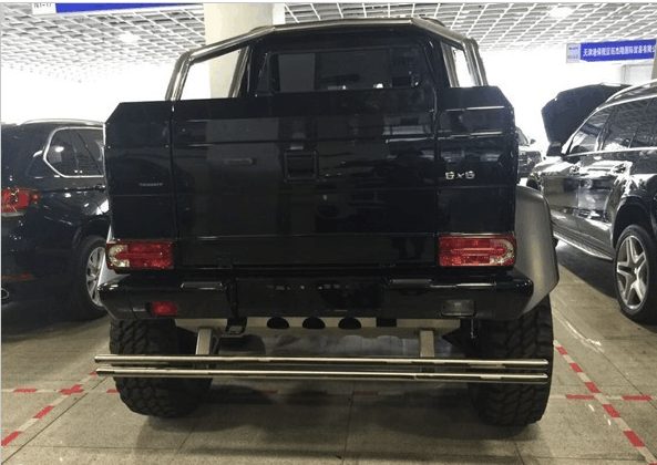 皮卡渴望上路奔驰这价值千万6轮巨无霸开在路上的感觉一定很棒