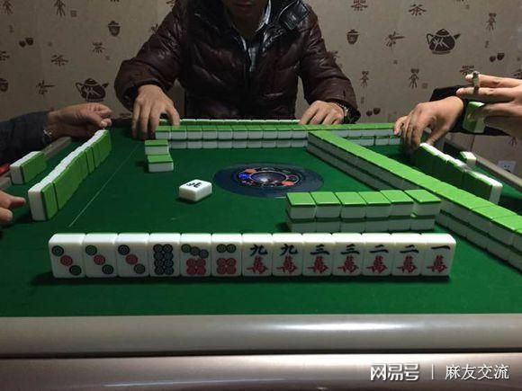 打麻将盘盘输牢记这3个麻将技巧包你把把胡