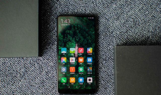 华为高端旗舰对彪小米mix2麒麟960双曲面ufs21降价千元