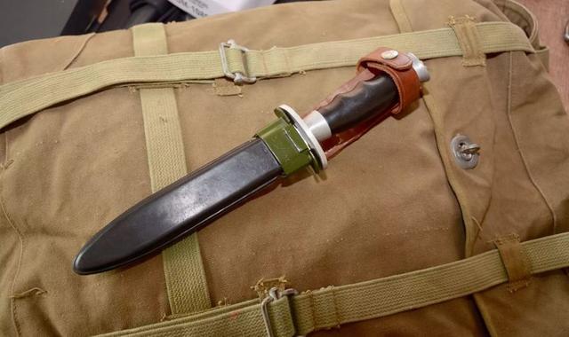 此军刀被称为中国最美军刀,颜值逆天,为特种部队专用,真品极少