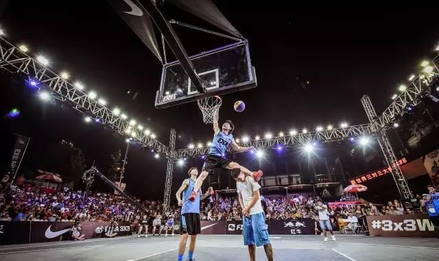 mic双刃剑——陈登星,朱墨亮相宁波预选赛 高难度扣篮震惊全场