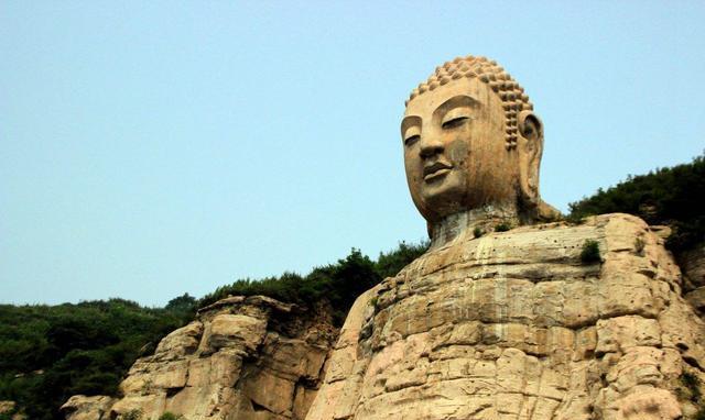 这座大佛高66米, 失踪600年后被意外发现, 它还藏着一个秘密