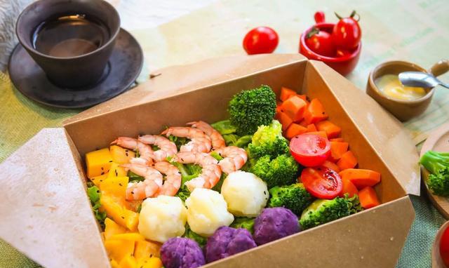 大家都在聊的轻食餐,到底是什么?