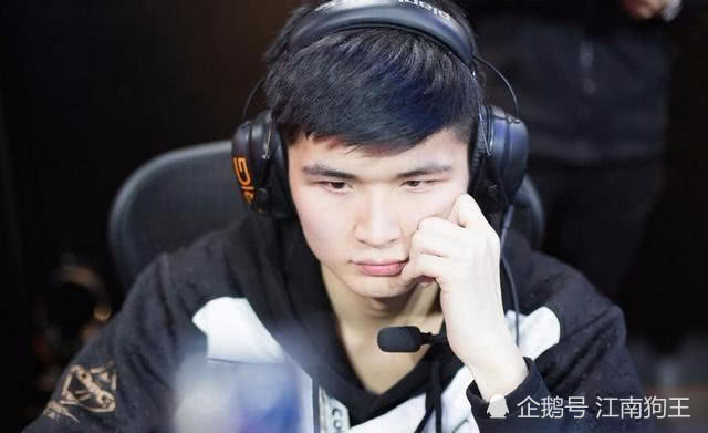 LPL职业选手编号,厂长001,UZI006,那么007是