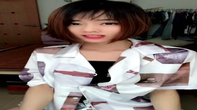 网红美女主播喜儿直播