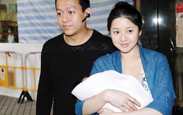 23岁嫁入豪门, 连生3个女儿, 丈夫却说: 直到生出儿子为止!