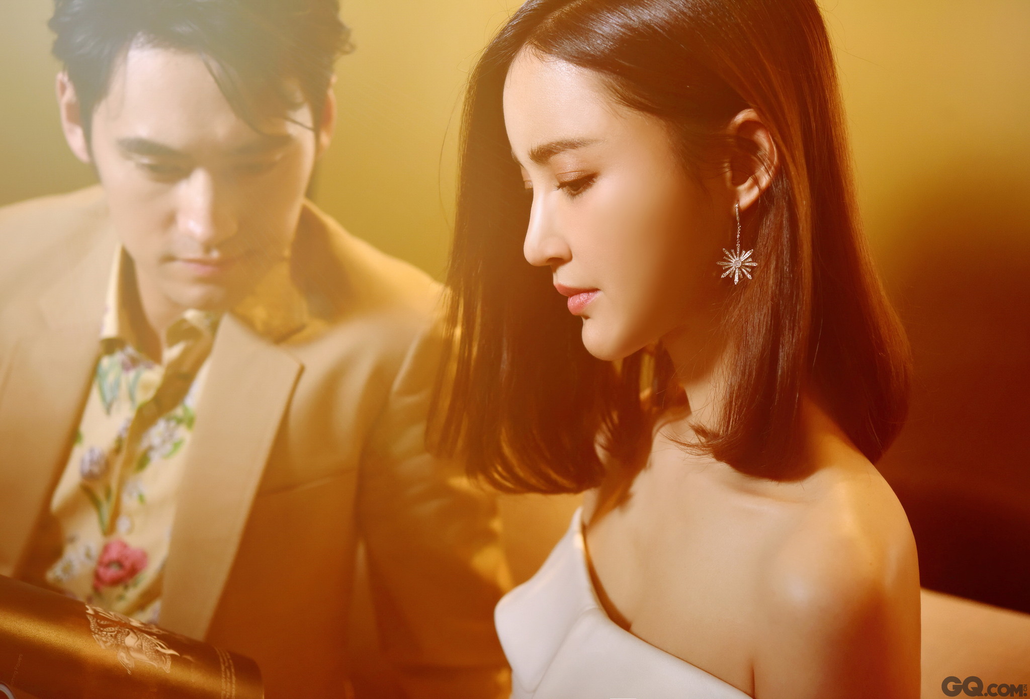 从演员转行做导演 再到资助《二十二》"二姐"坚定不移前进着|张歆艺