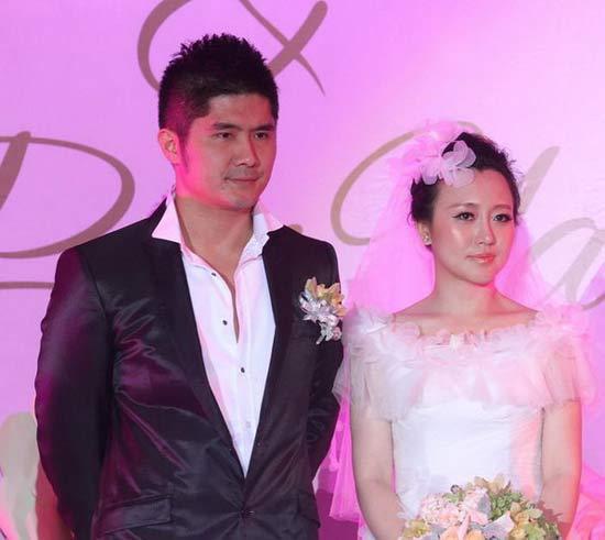 看完范伟的一家, 赵本山的一家, 潘长江的一家, 这差距一目了然!