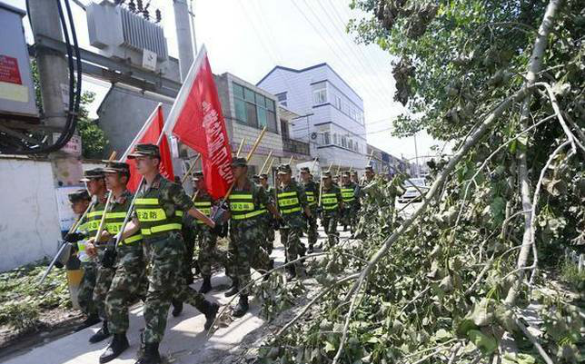 现在军人回家探亲,为什么都不愿意穿军装