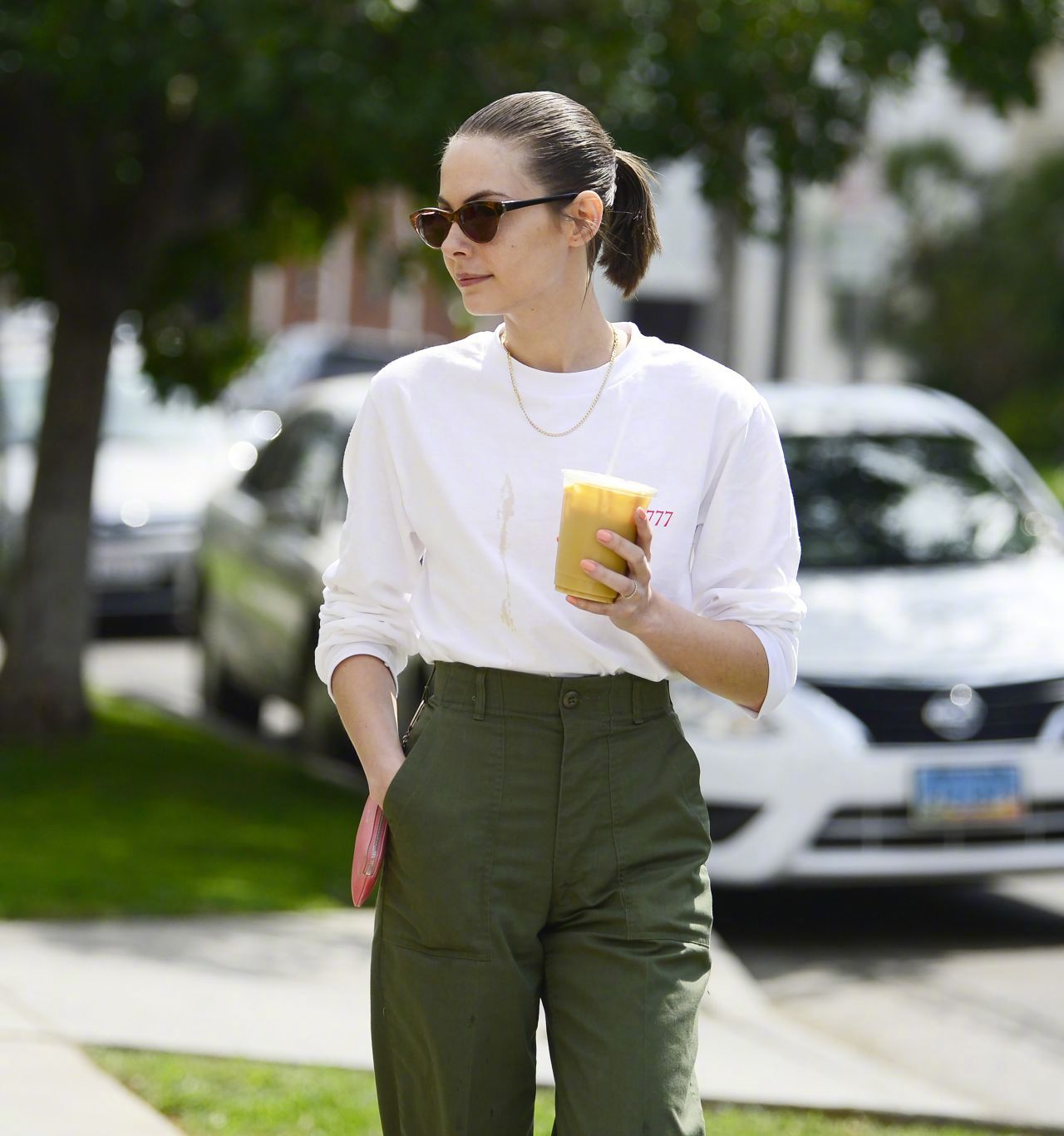 薇拉·贺兰德(willa holland