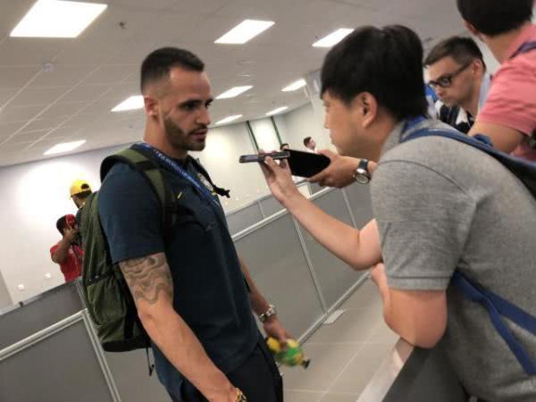 都怪中超? 巴西被皇朝娱乐加盟合作逼平, 两中