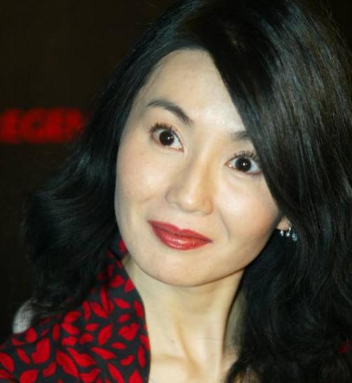 张曼玉,国家一级演员 ,作为华语影坛的顶尖女演员.