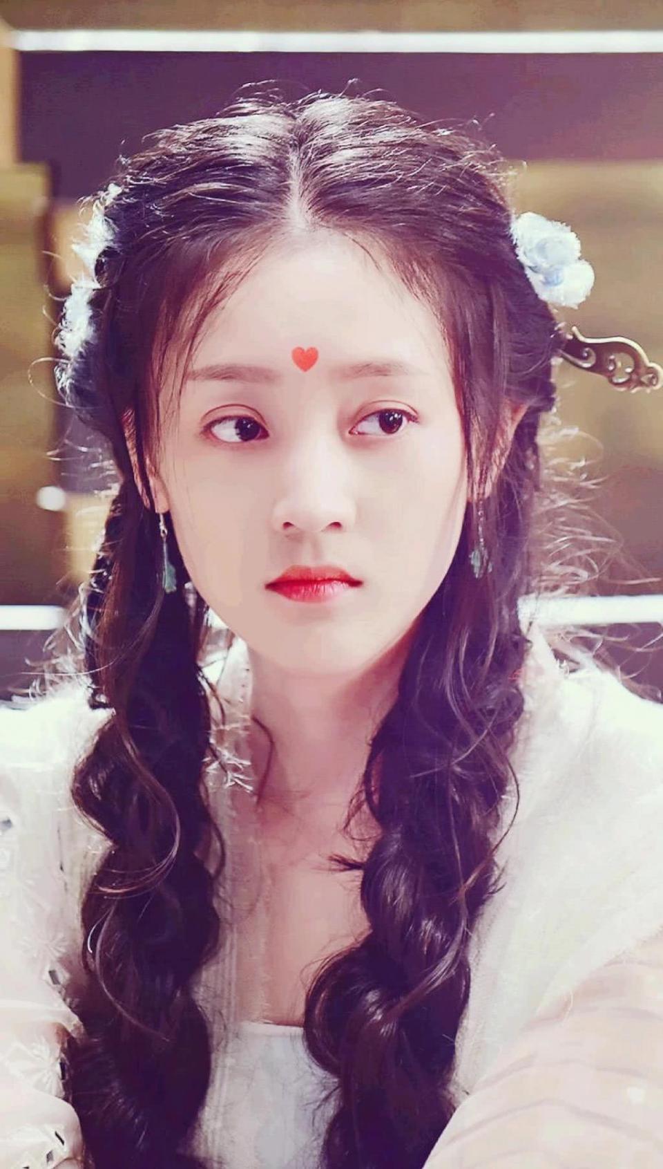 孟婆三七出演新剧,颜值依旧很高让人想要追剧